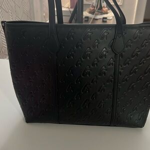 MONOGRAM SLEEK TOTE BLACK